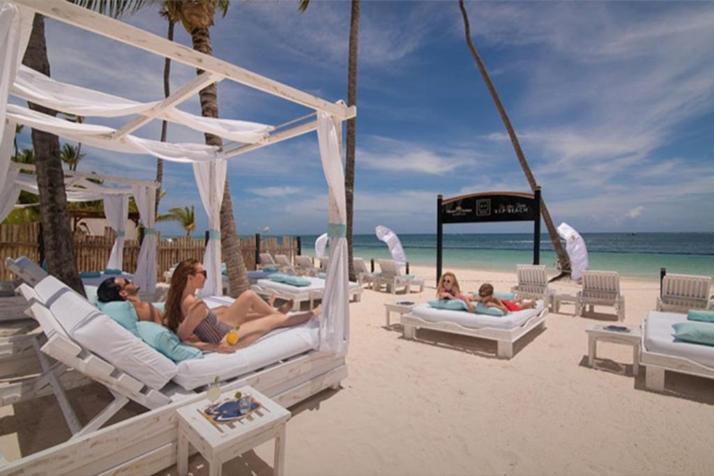 Living On Island Time Hotel Boca Chica Eksteriør billede